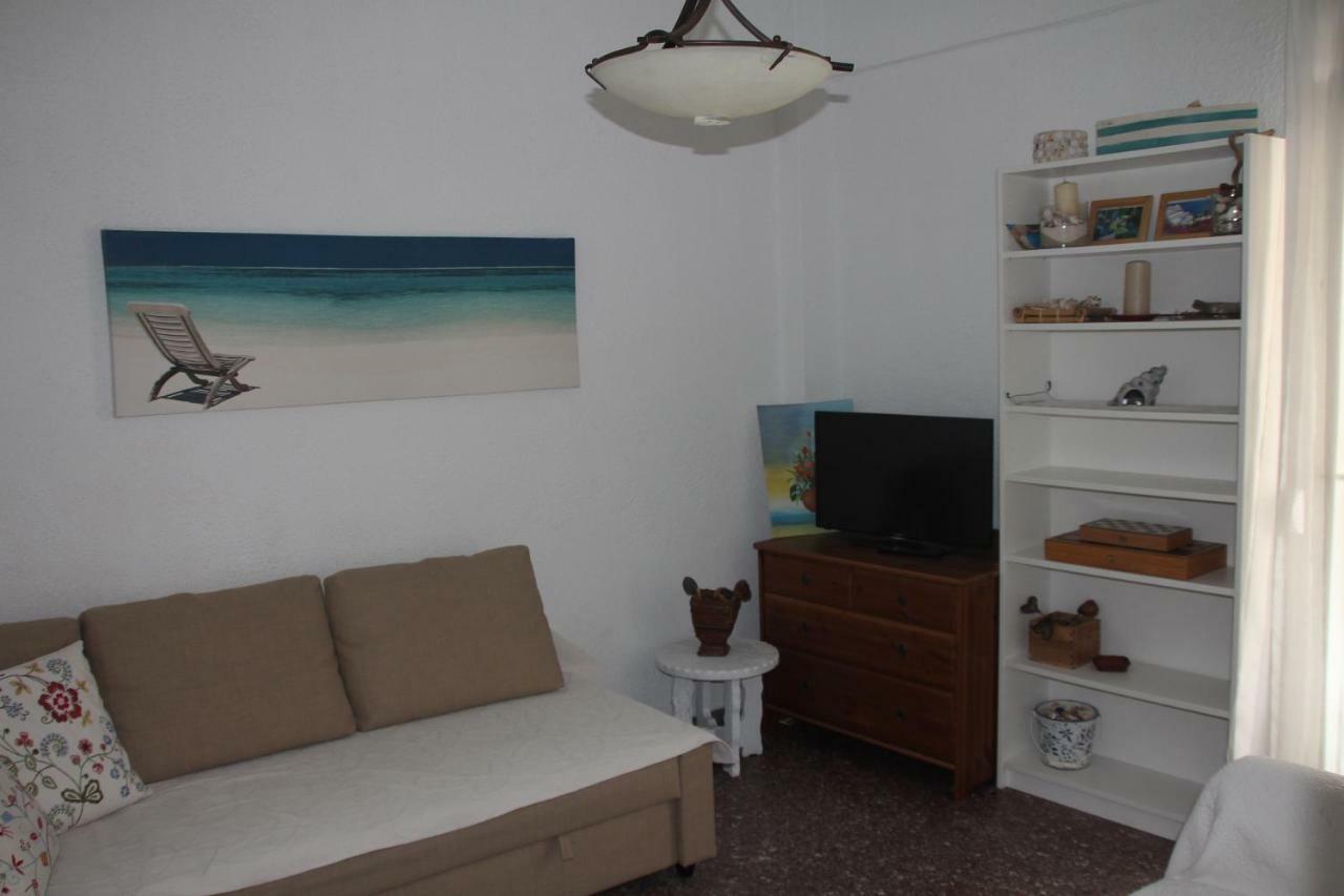 Marina'S Apartment 네아 모우다니아 외부 사진